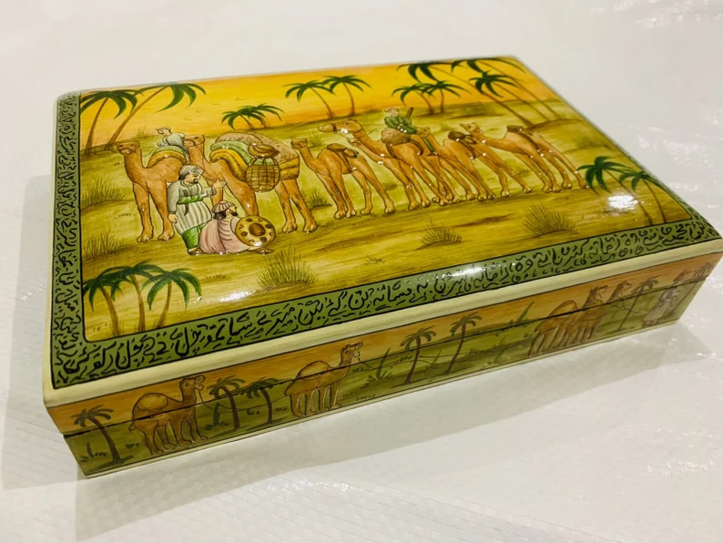 Vinatge Jewellery Box , Papier Mache Box from Kashmir, Hand Painted Mughal Jewellery box